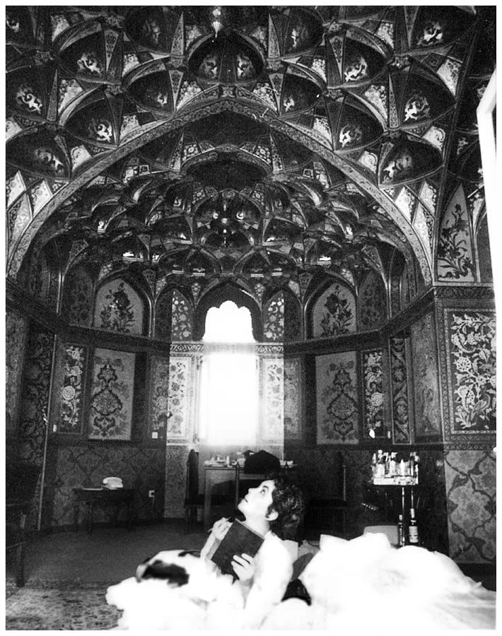 Untitled, from the series Elizabeth Taylor in Iran