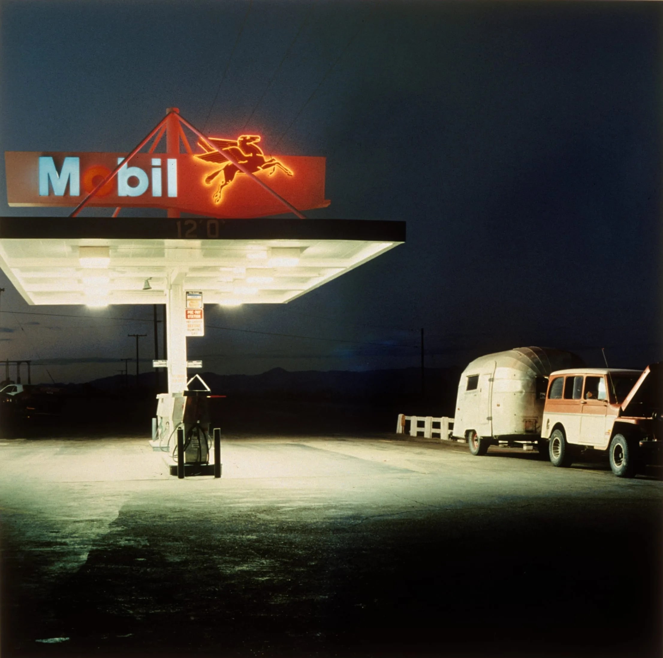 Mobil, Inyokern, CA