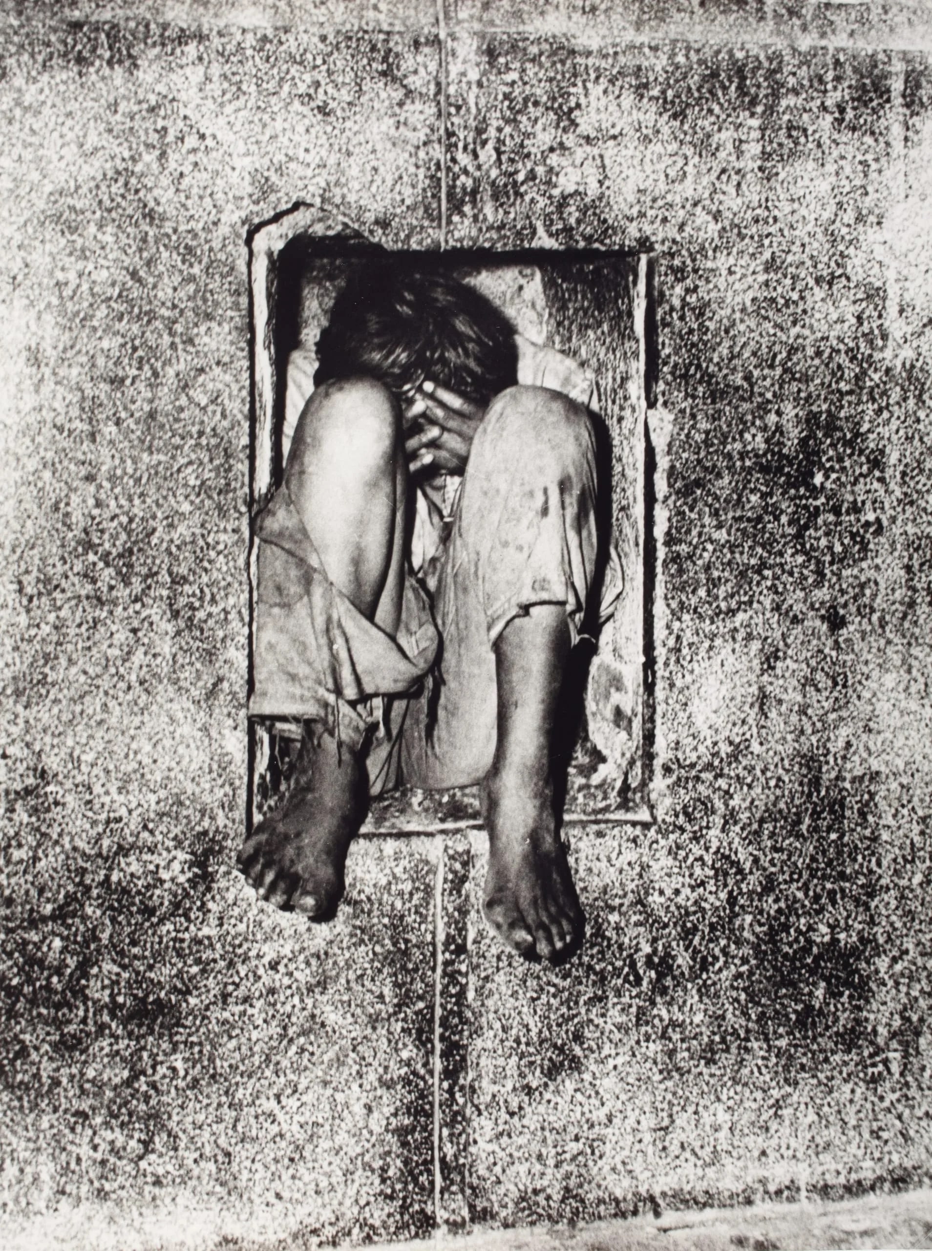 Niño en el vientre de concreto, Mexico