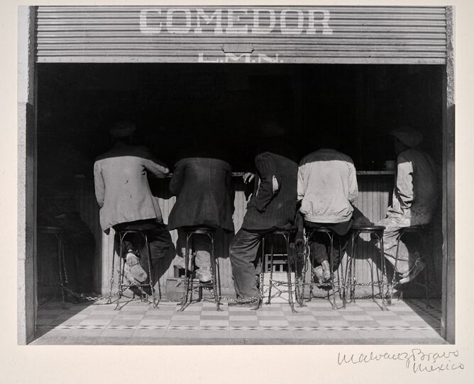 The Crouched Ones (Los agachados)