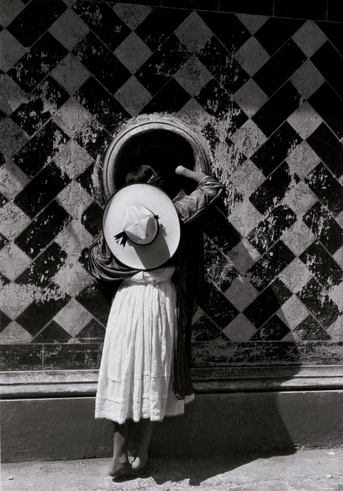 The Dancer's Daughter (La hija de los danzantes)