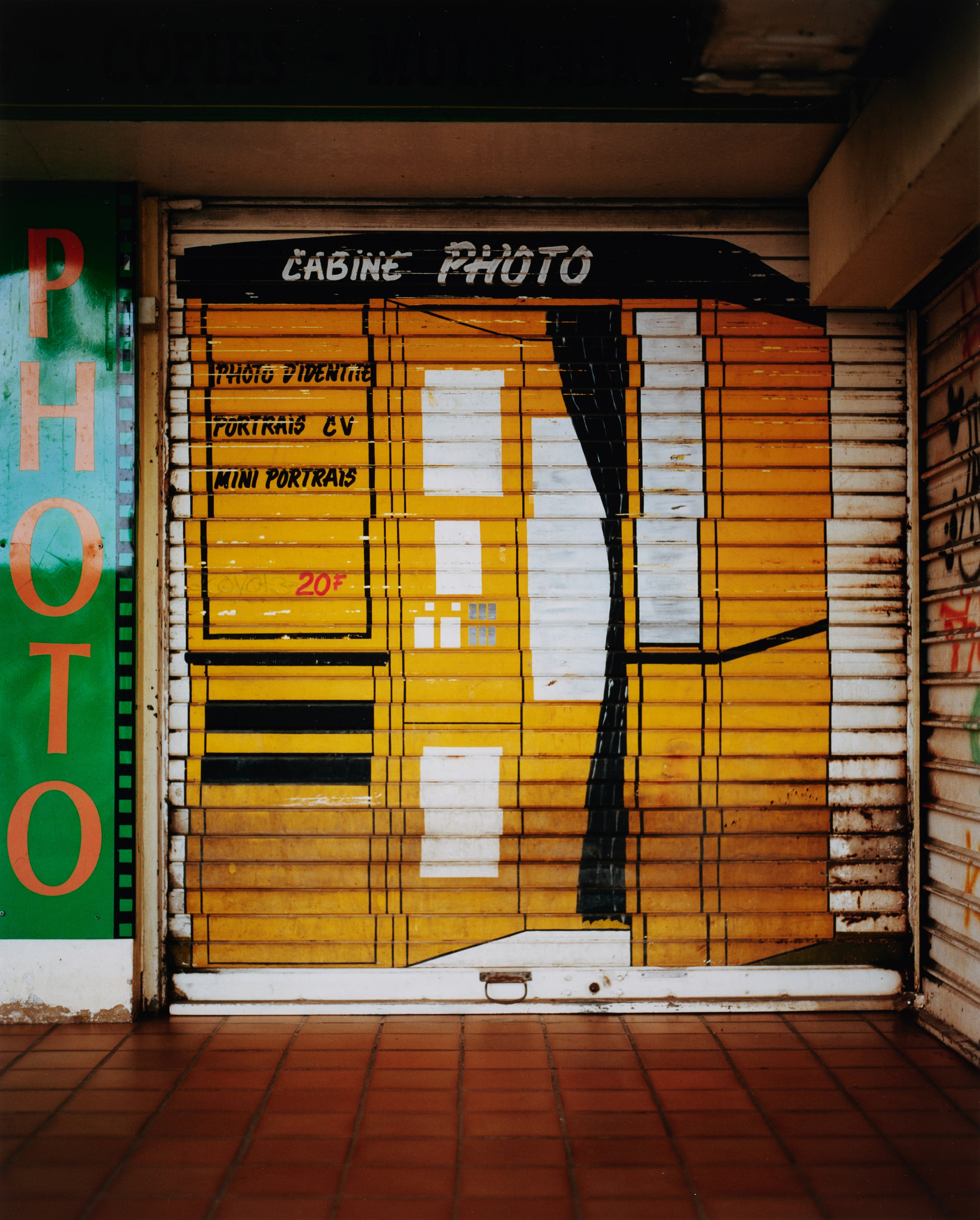 Untitled, from the series Let the Sun Beheaded Be