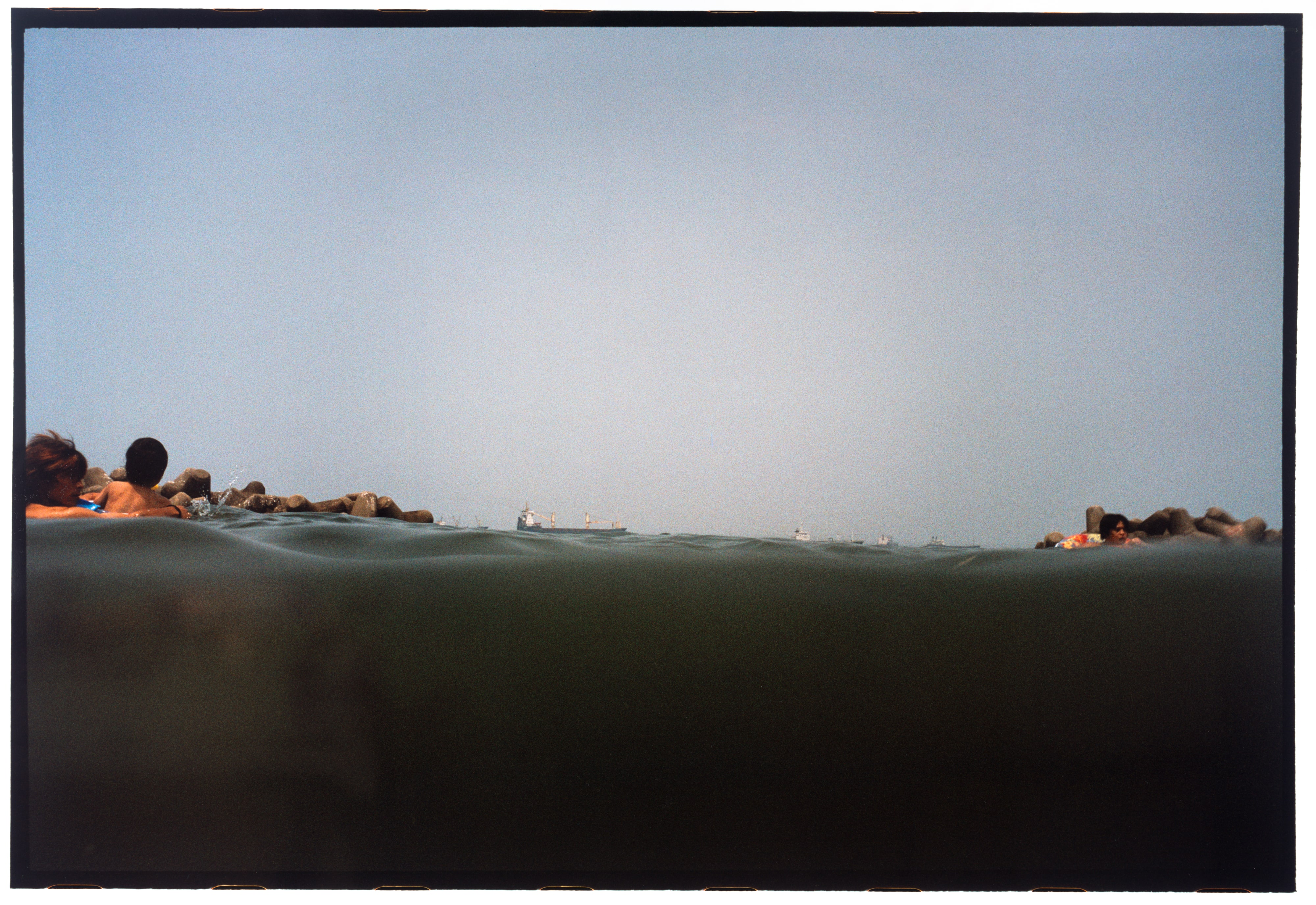 Iwasehama, from half awake and half asleep in the water