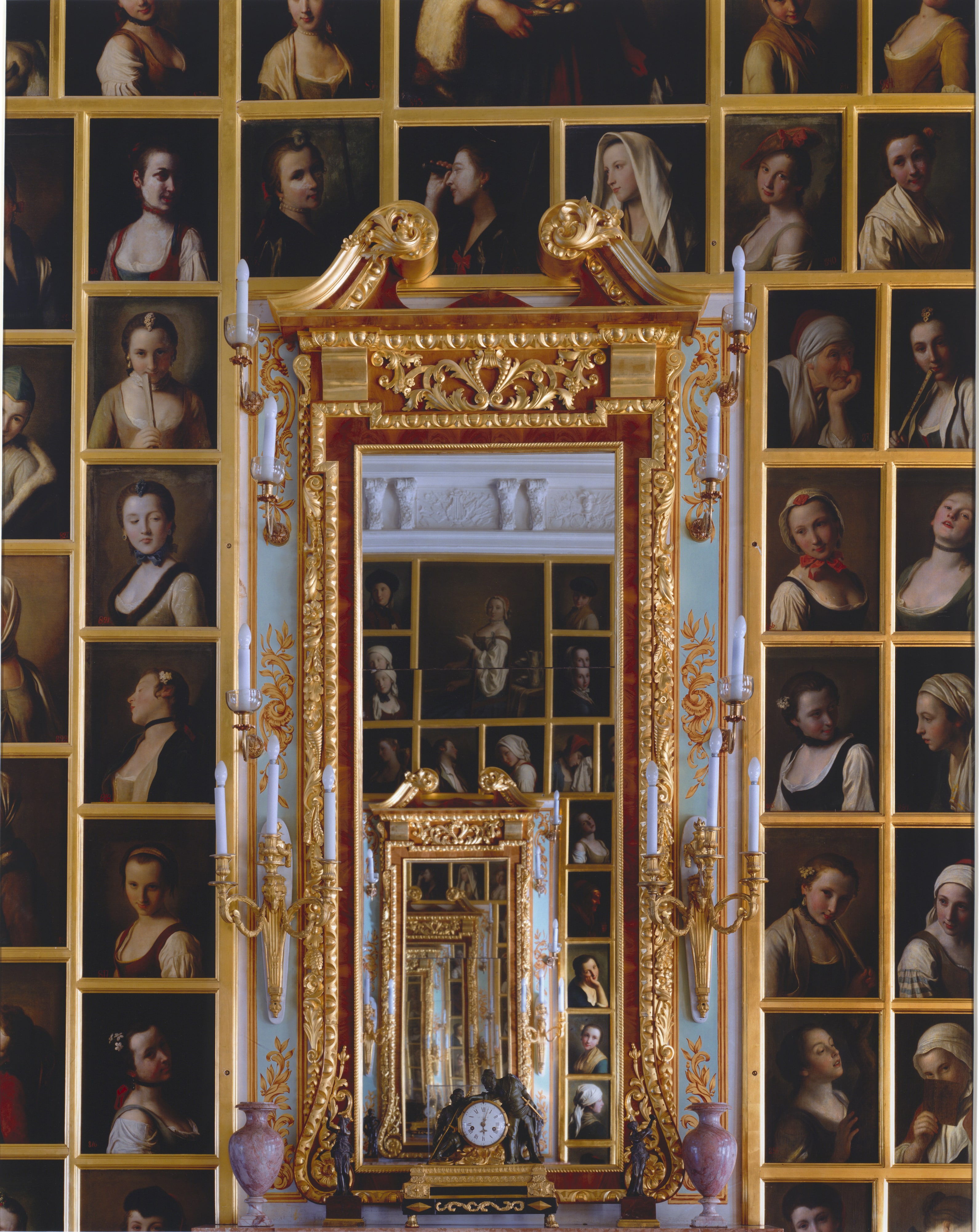 Rotari Gallery, Peterhof
