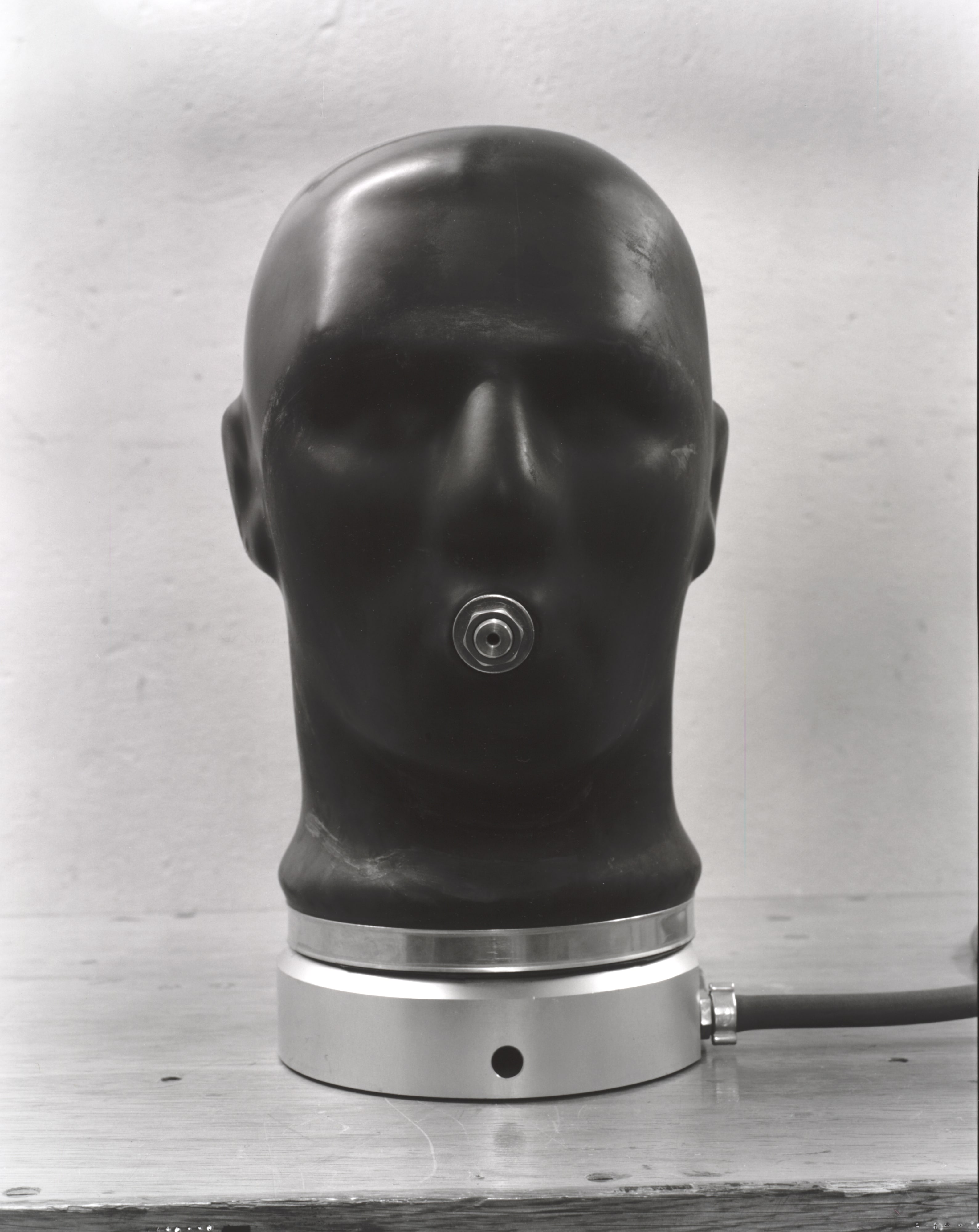 Gasmaskenprüfgerät, West/Ost (Gasmask Testing Apparatus, West/East), from the series Dienststelle Marienthal (Marienthal Office)