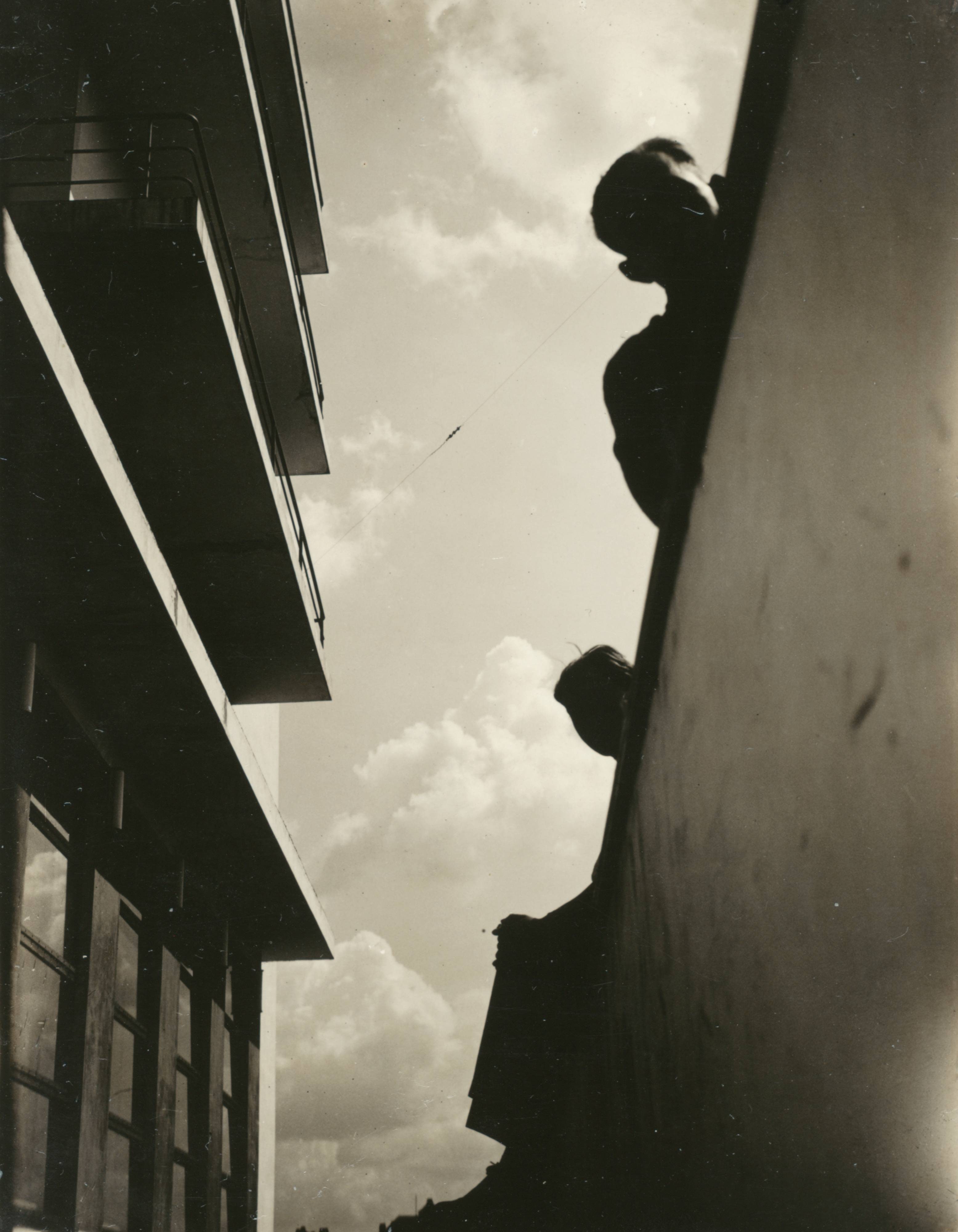 Figures by Bauhaus Building