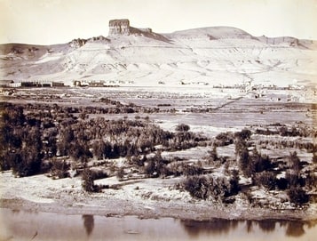 Cathedral Rocks, Union Pacific Railroad