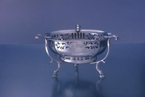 Pair of chafing dishes