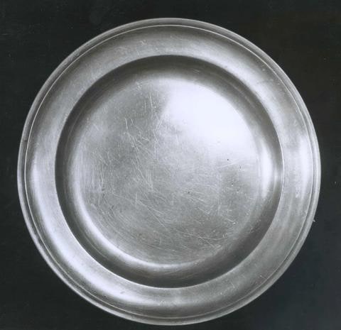 Plate