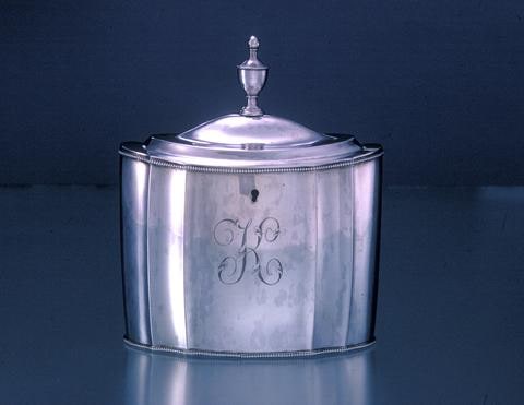 Tea caddy