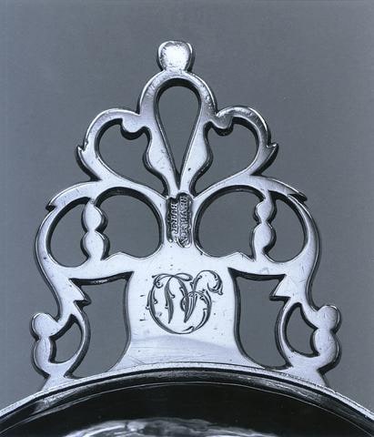 Porringer