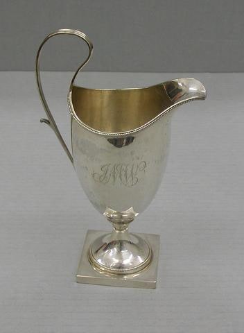 Cream Pot