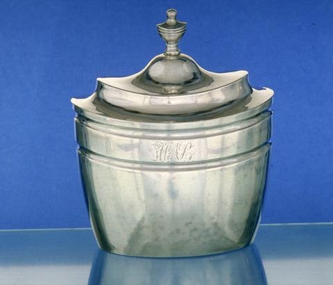 Tea caddy