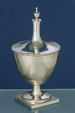 Sugar bowl with cover
