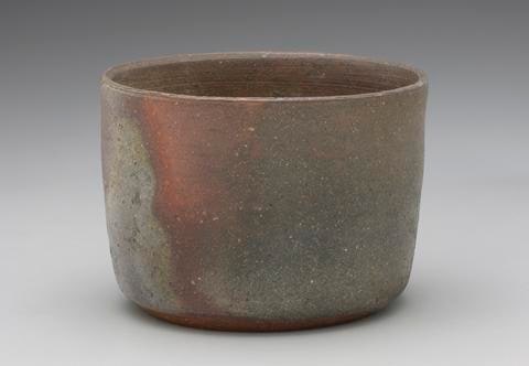 Rinse Water Jar (kensui) with Reddish Flame Pattern and Incised Grass Design