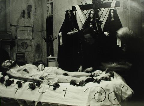 Veglia al Cristo Morto (Vigil for the Dead Christ), Sessa Aurunca