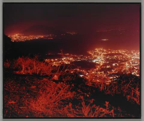 Black soil: white light, red city