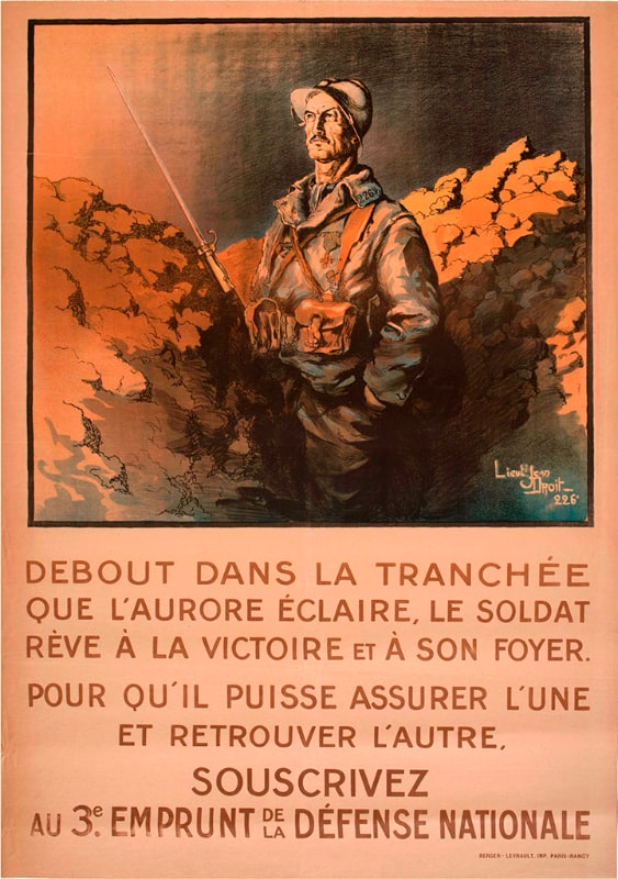 Debout dans la Tranchée que l'Aurore éclaire, le Soldat rève à la Victoire et à son Foyer