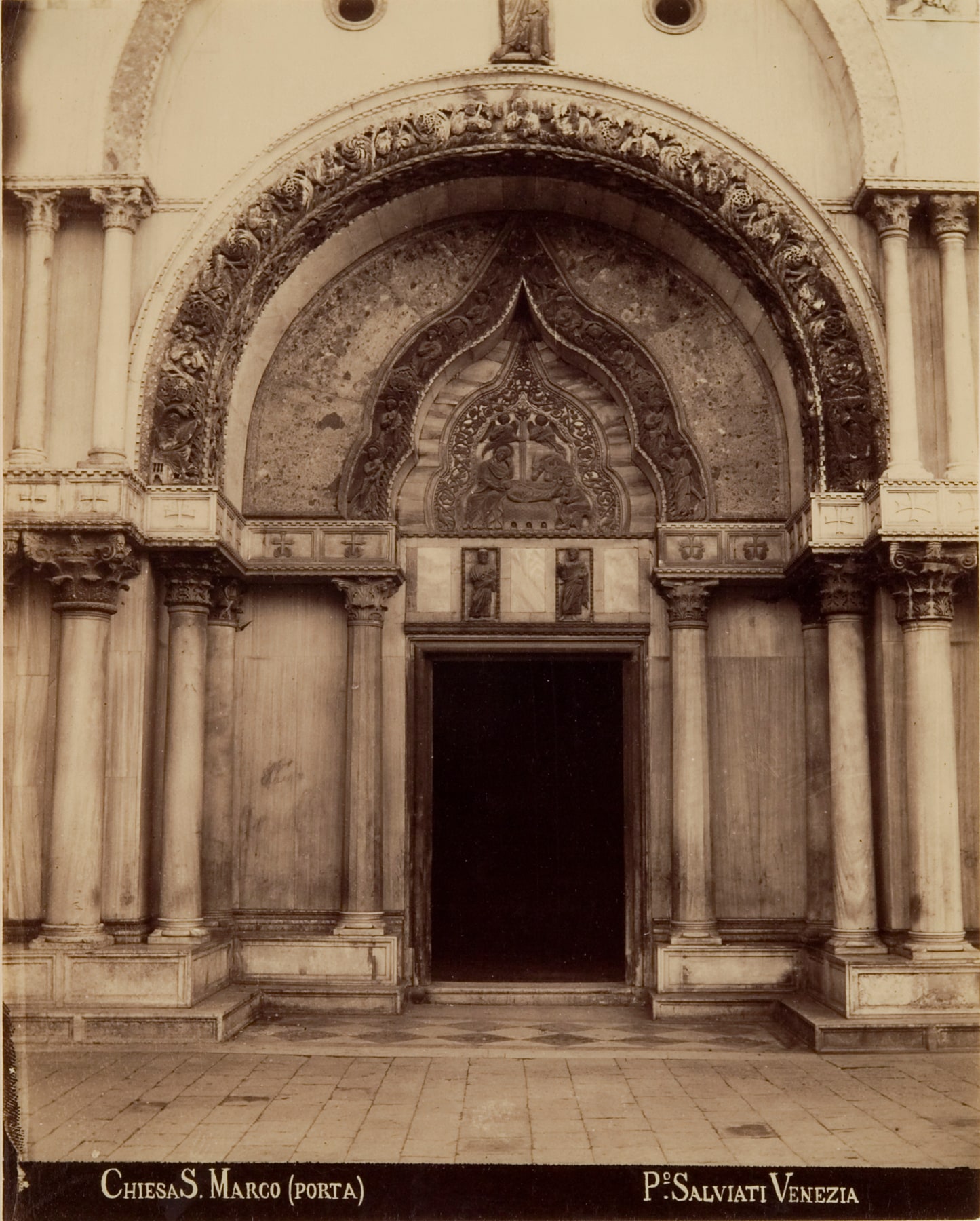 Chiesa San Marco (Porta) (Church of San Marco, Door)