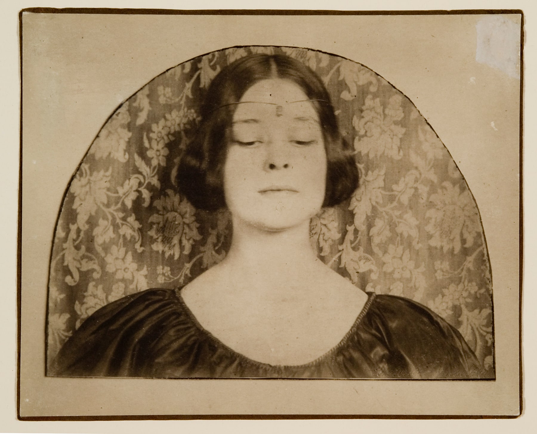 untitled (bust of a female figure)