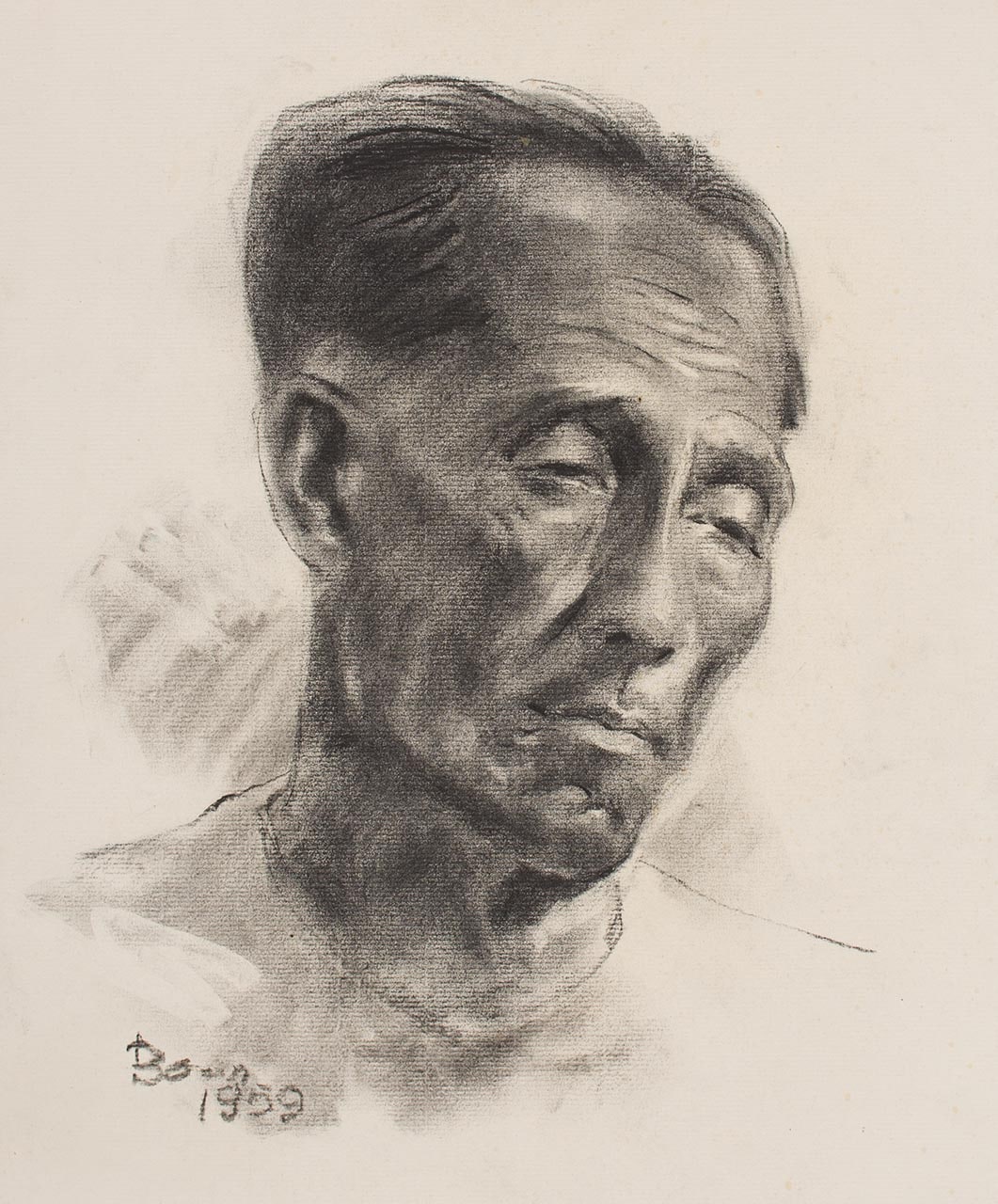 Three quarter view - Old man