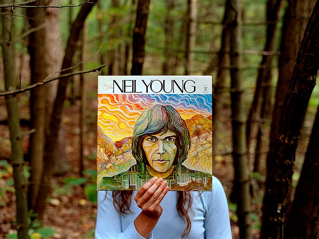 Neil Young, Neil Young