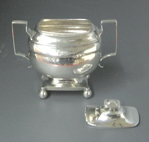 Sugar bowl | Lid