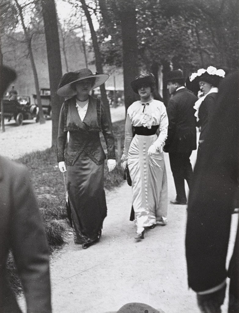 Avenue du Bois de Boulogne, Paris