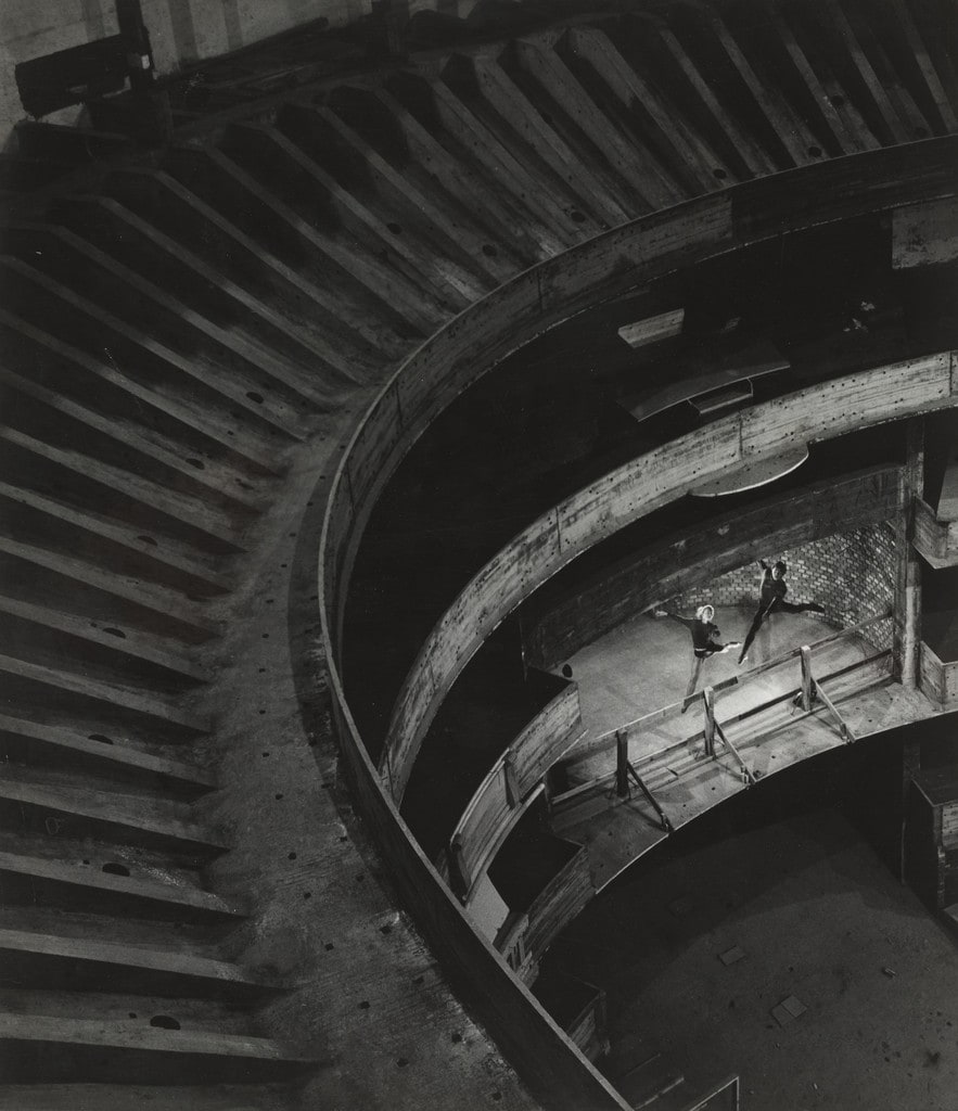 Dream Dance during the Rebuilding of the Vienna State Opera House