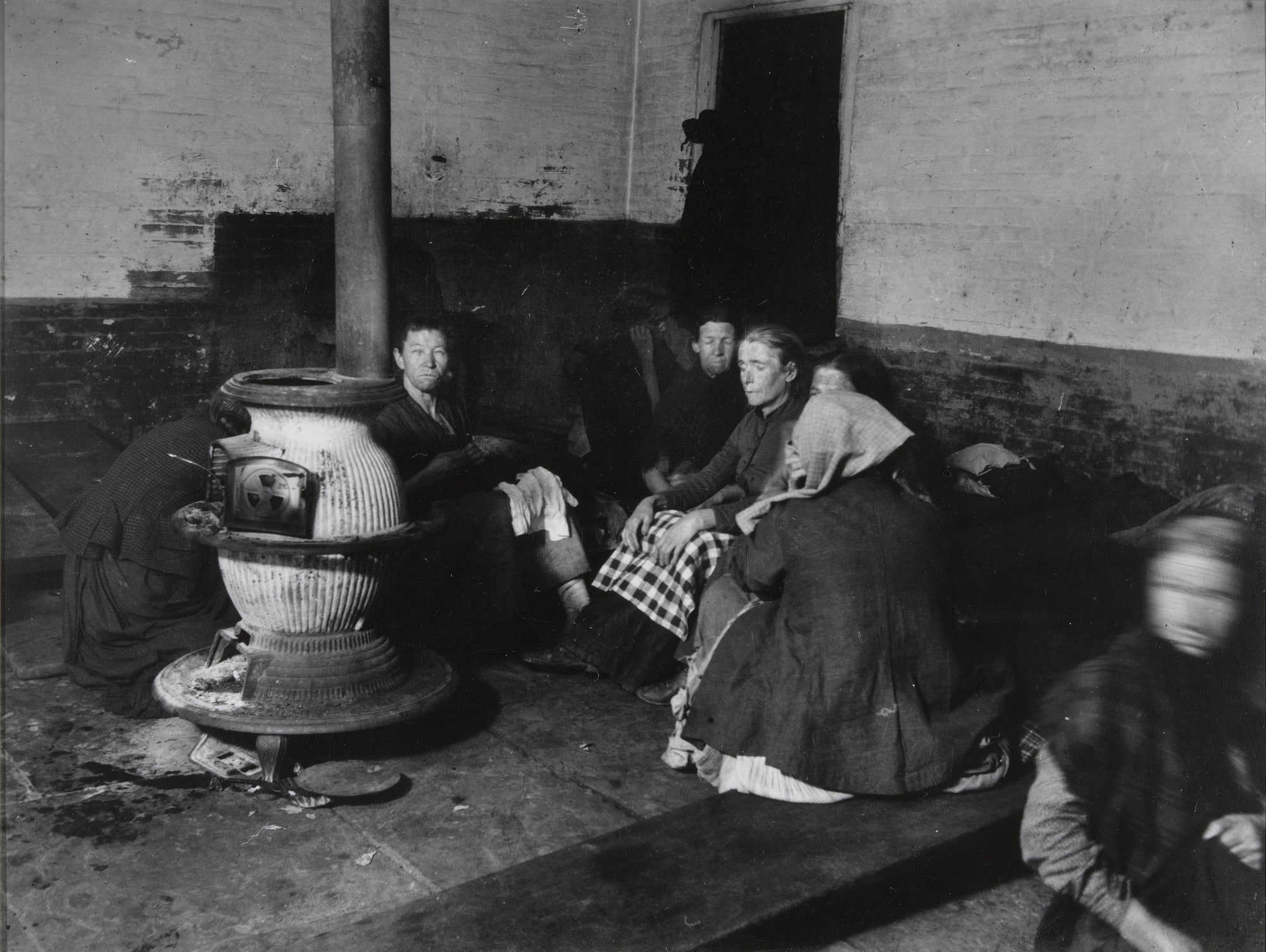 Police Station Lodgers in Elizabeth Street Station