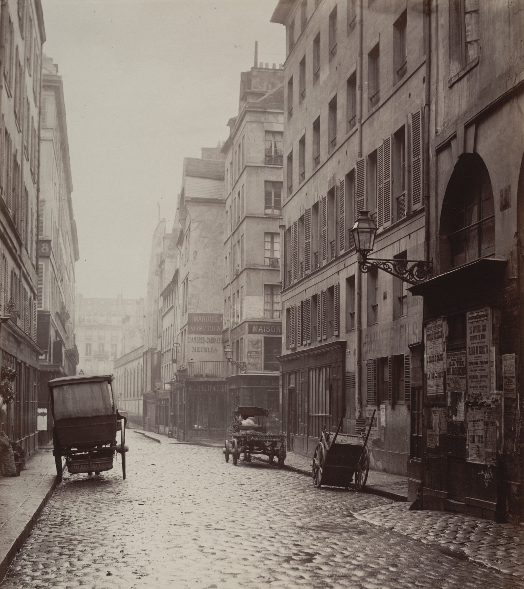 Rue du Cygne Seen from Rue Mondétour