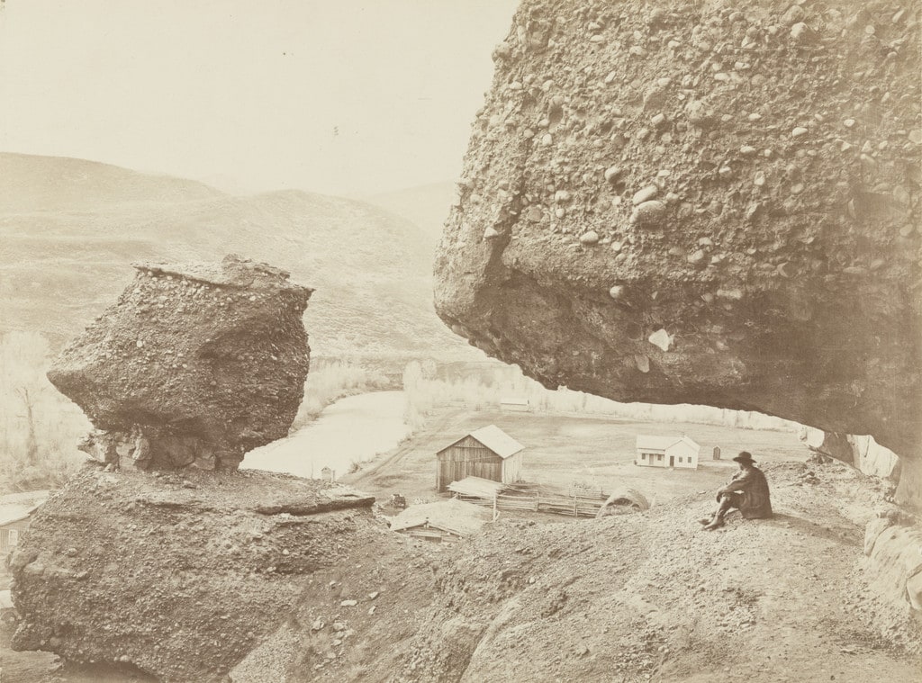 Hanging Rock, Echo City