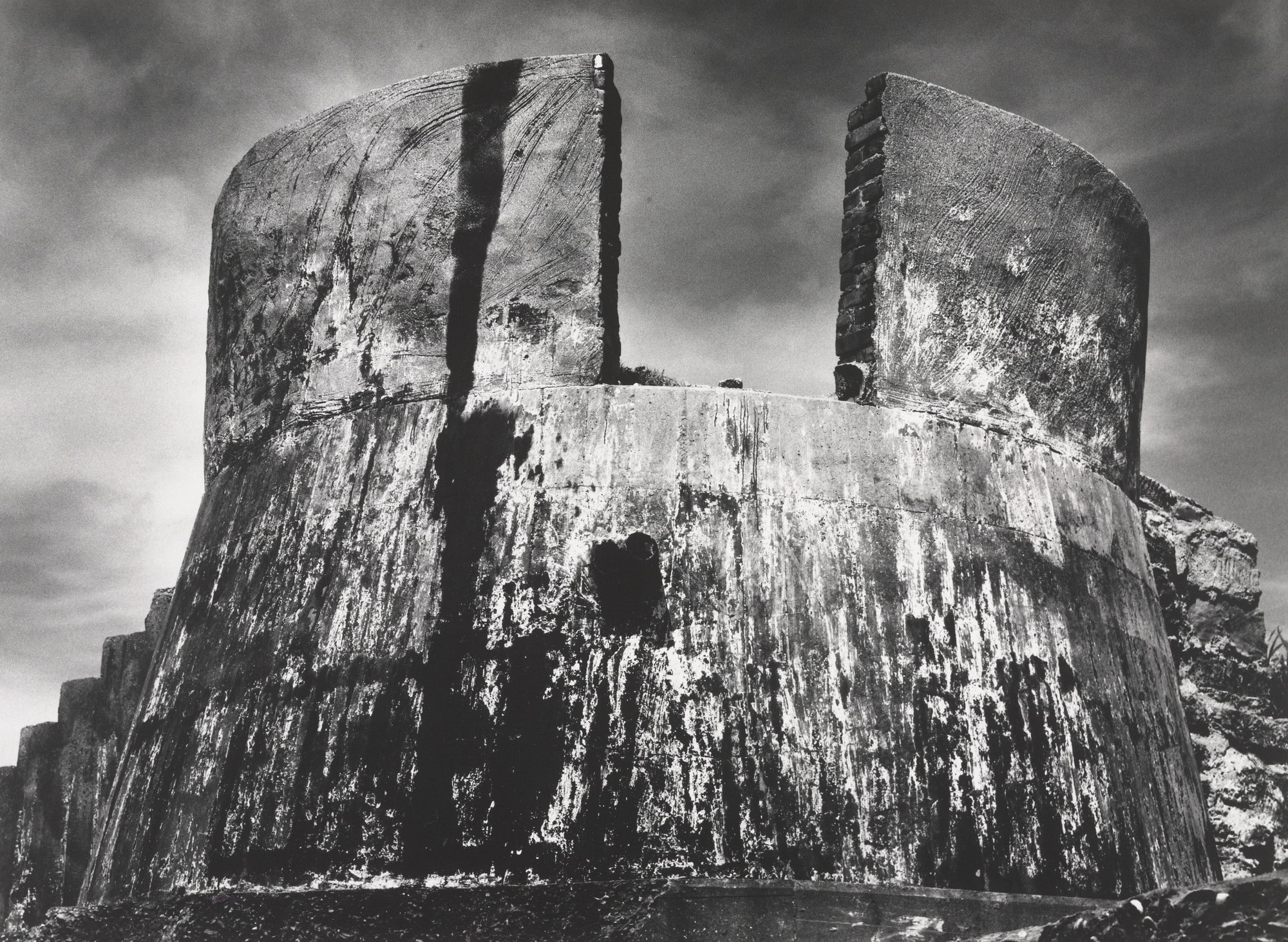 Ruin of a Stronghold, Tokyo Bay