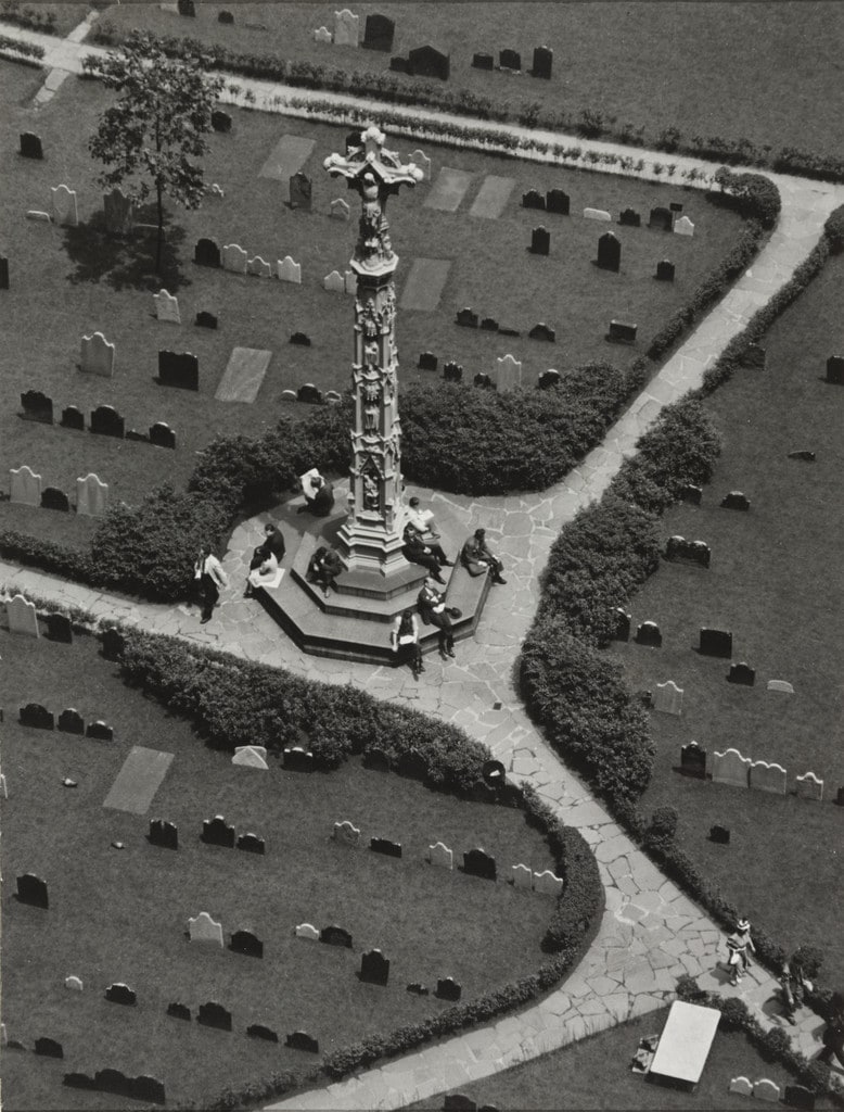Aerial View (St. Paul's Churchyard)