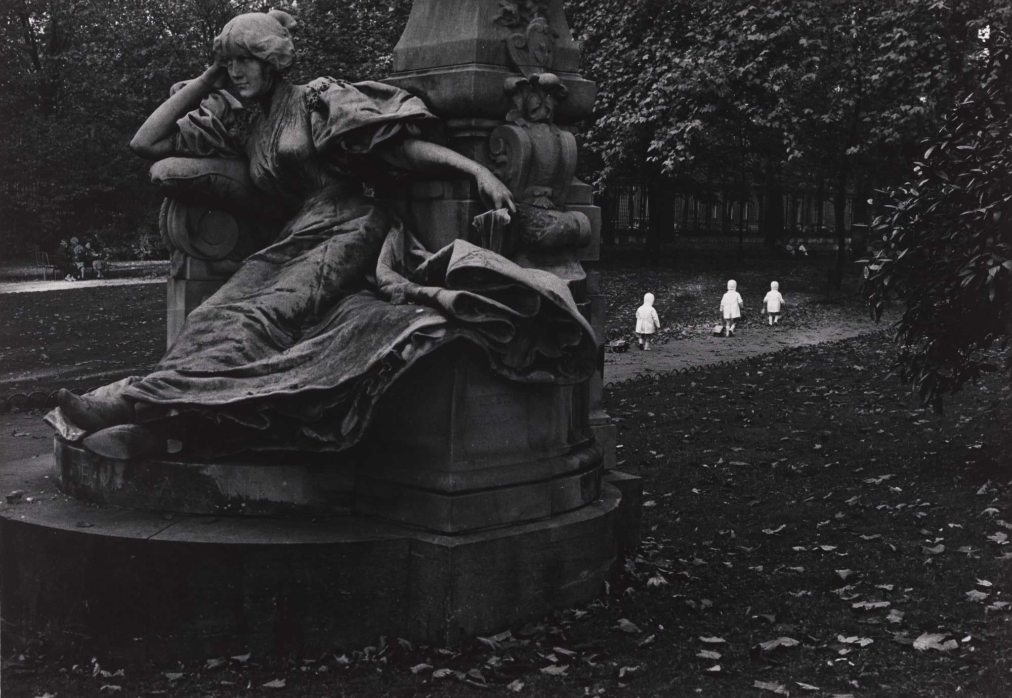 Trois Petits Enfants Blancs