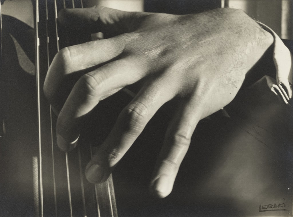 Hands