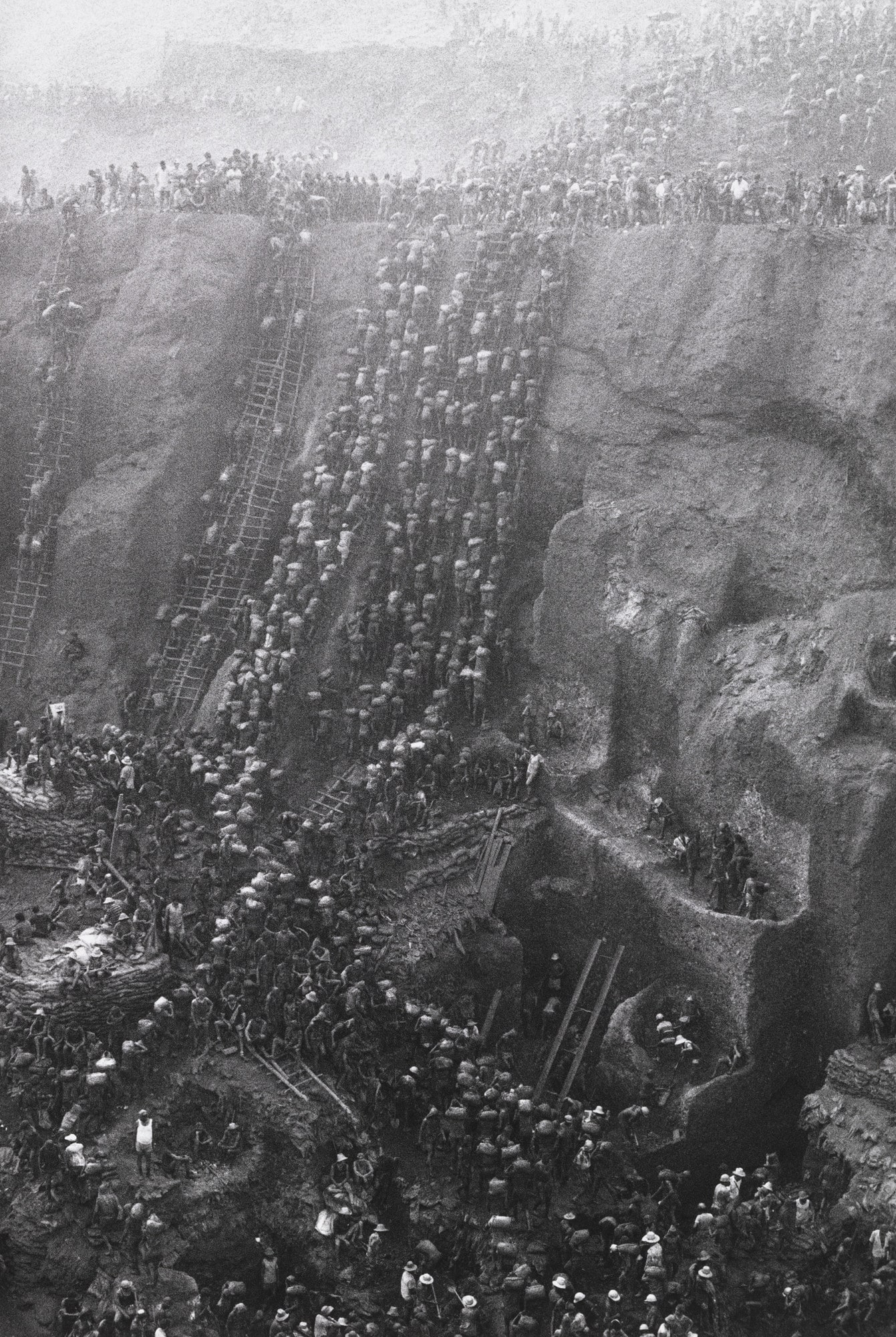 Untitled (Serra Pelada, Brazil)