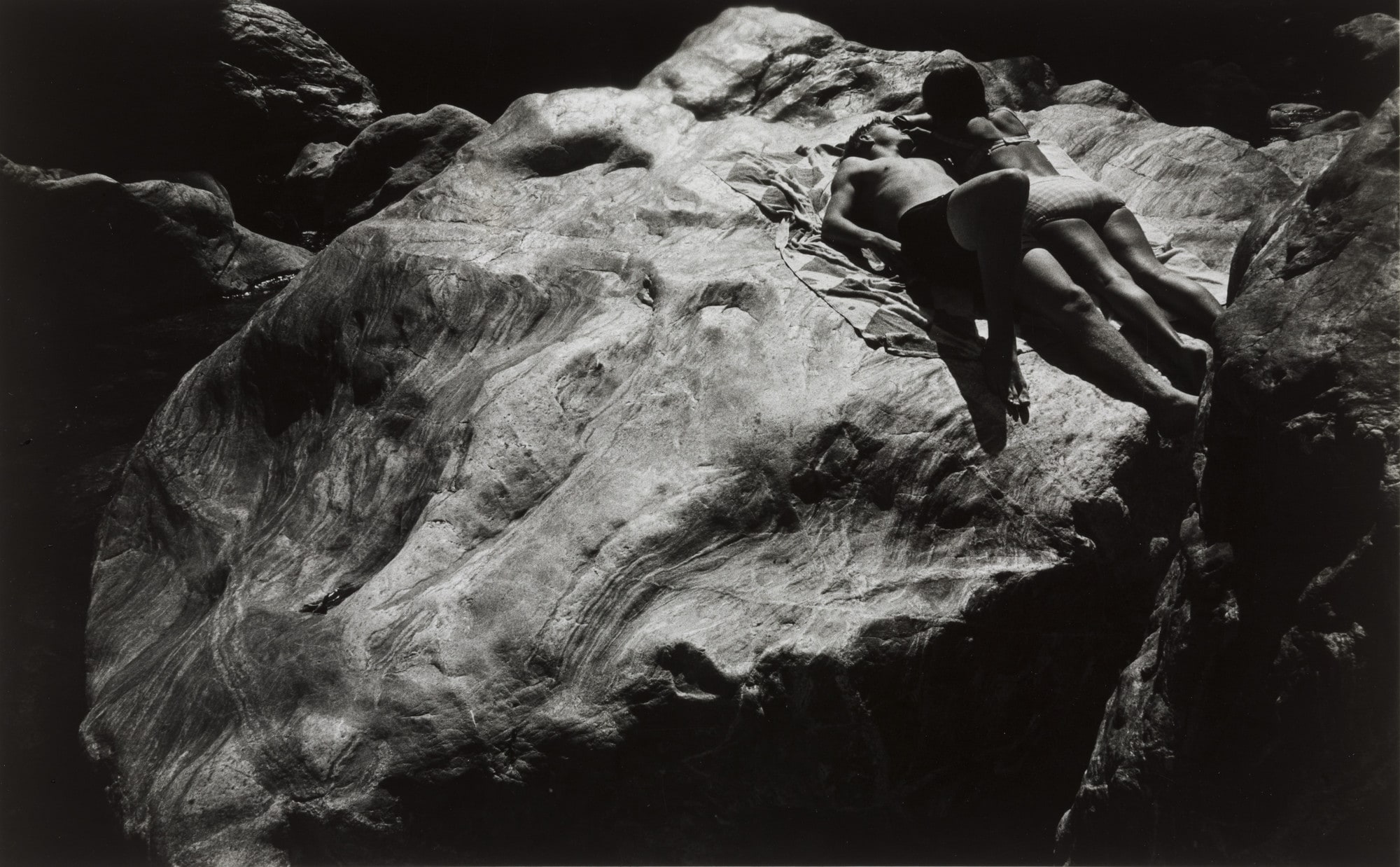 Untitled, COUPLE ON ROCKS