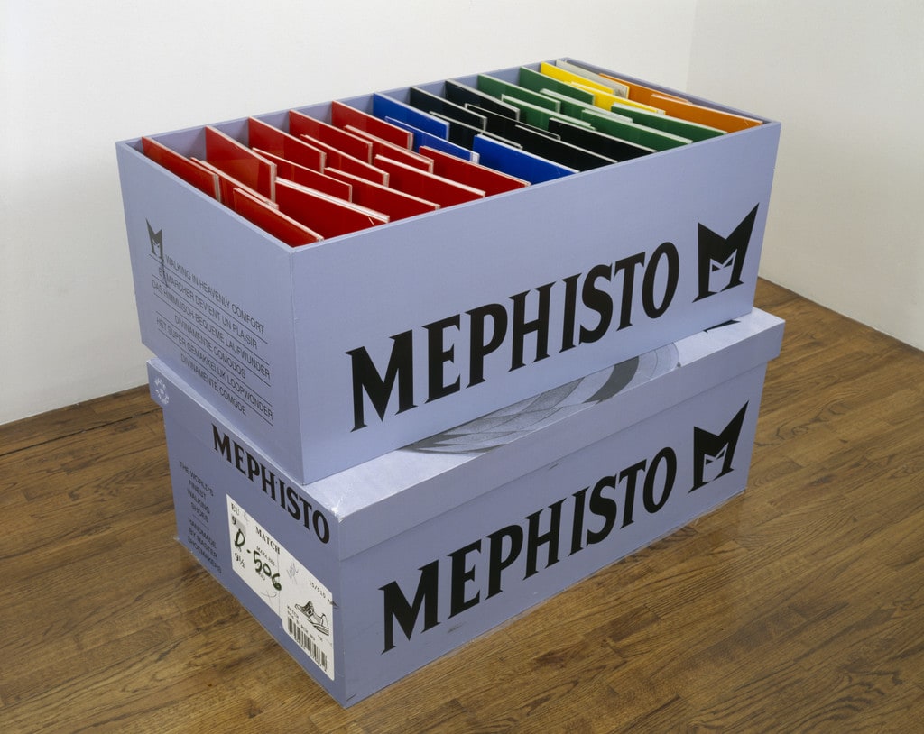 Various Original Drawings from Perfect World in Mephisto Box