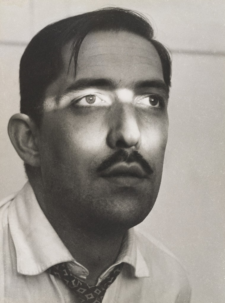 Self-Portrait (Autorretrato)