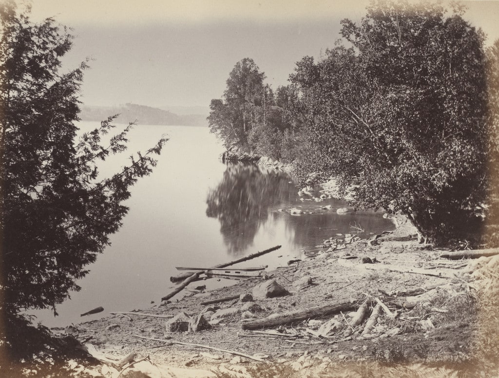 Lake Shore; Memphremagog