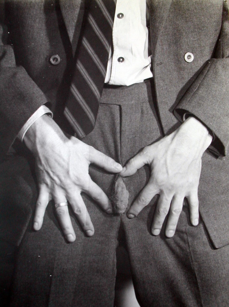 O.T. (Mann in Anzug), Untitled (Man in suit)