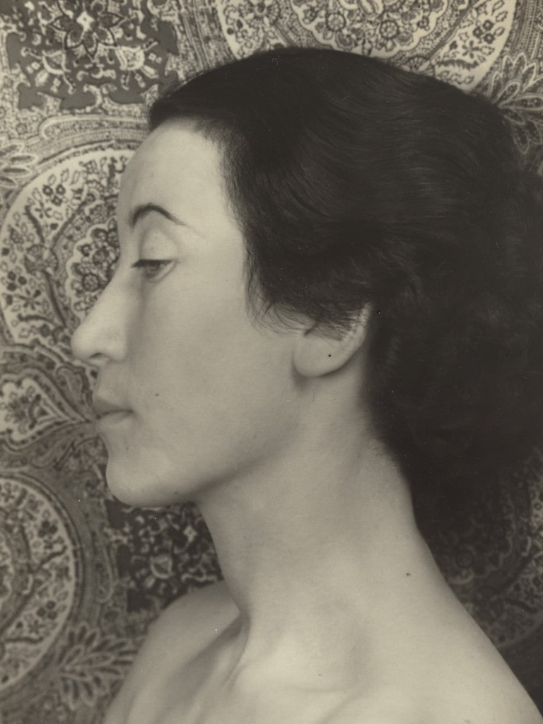 Profile of a Woman, Berlin