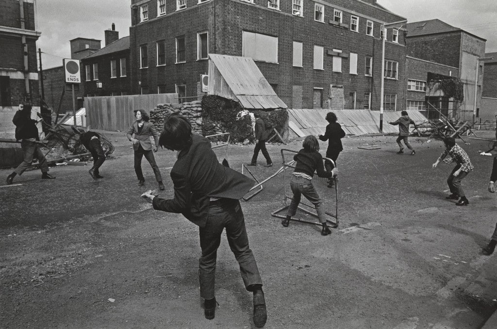 Riot in the aftermath of Bloody Sunday, the bottom of Falls Road, Belfast