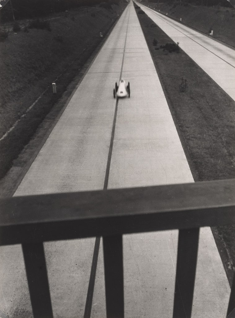 Untitled (Bobby Kohlrausch's record attempt on the Reichsautobahn)