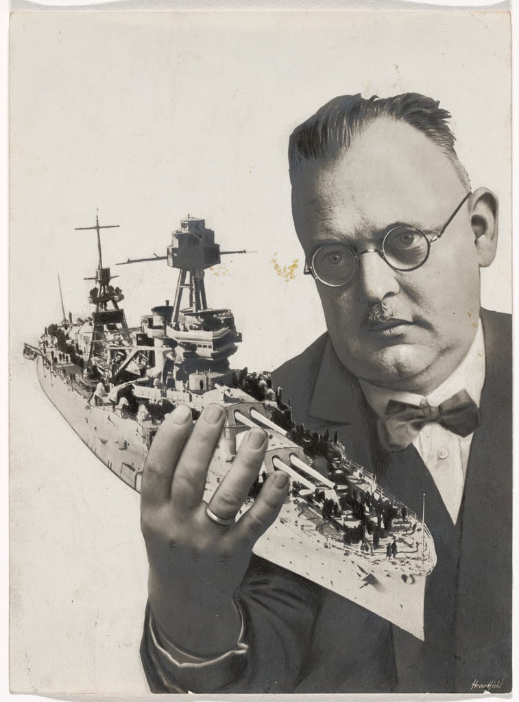 Maquette for covers of the journal Die Rote Fahne (The red flag), vol. 11, no. 201, and the brochure Hurra! Der Panzerkreuzer A ist da! (Hooray! The battle cruiser A has arrived!)