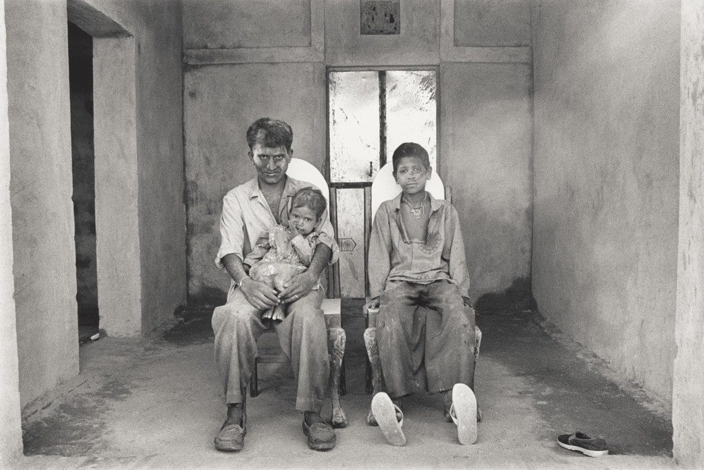 Hanuman Nath with his daughter Hina and Nem Nath, on Holi Day in Lunkaransar