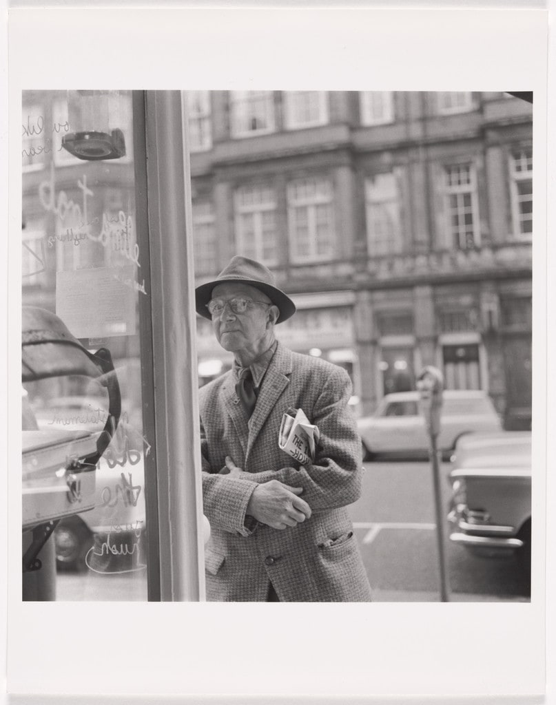 Sculpture Vivante (Living Sculpture), Festival of Misfits, Gallery One, London, October 23- November 8, 1962