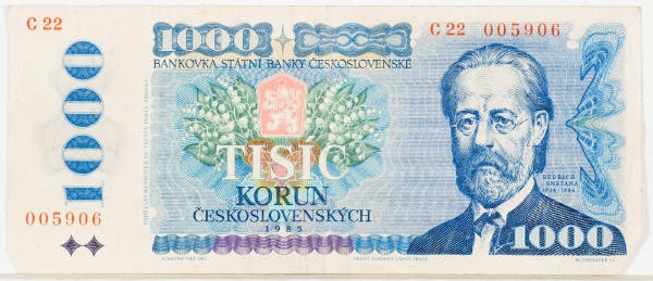 2005.299