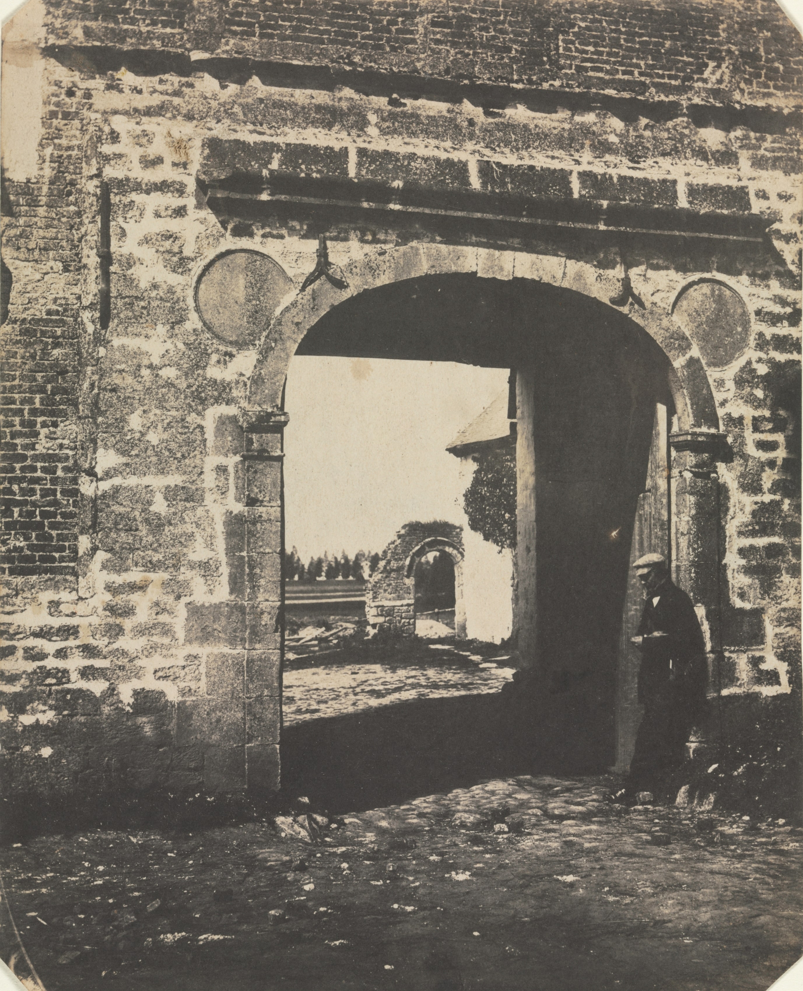 Arch in Farmyard, Swansea